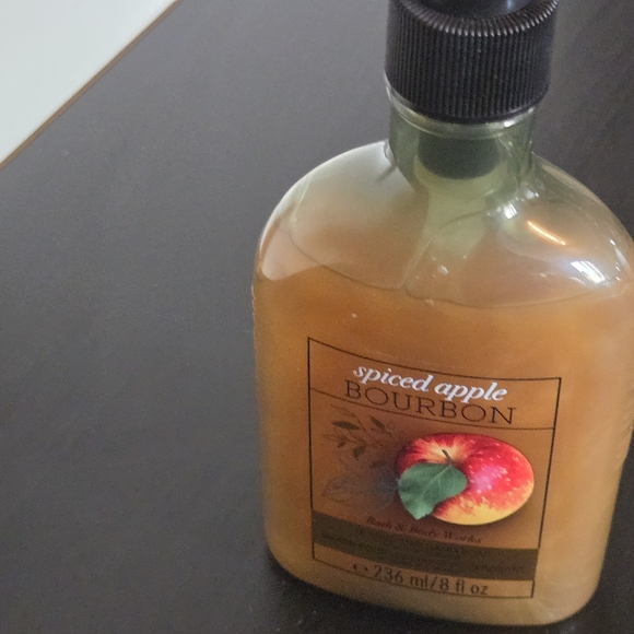 Spiced apple Bourbon hand soap 2 for 12 - Picture 2 of 2